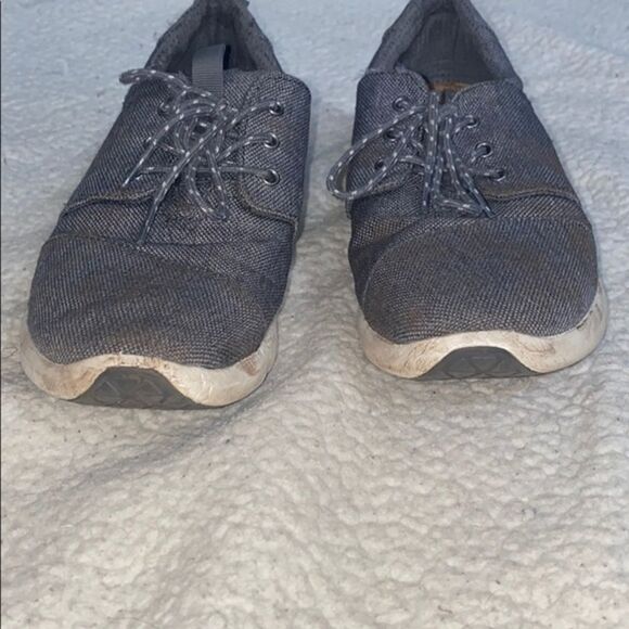 Toms gray chevron canvas sneakers | Sz 9 - Picture 4 of 8